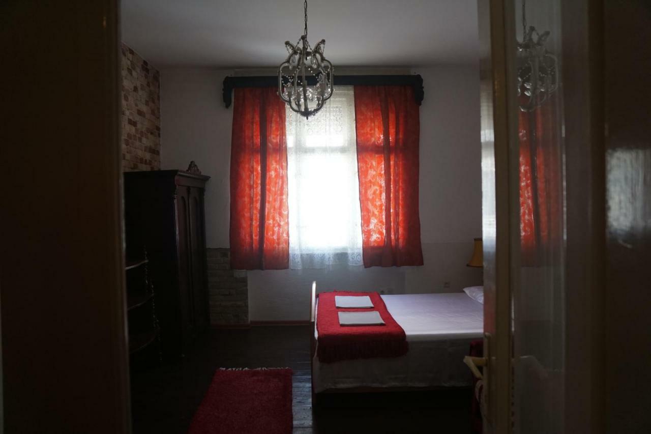 Somborski Salas - Strogi Centar Экстерьер фото